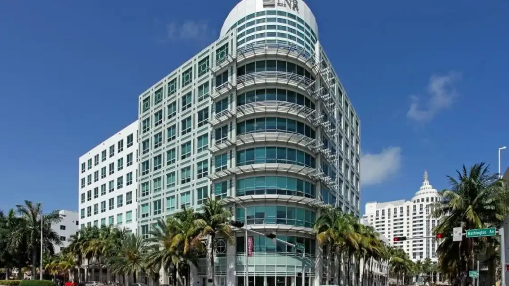 Commercial Building in South Beach FL